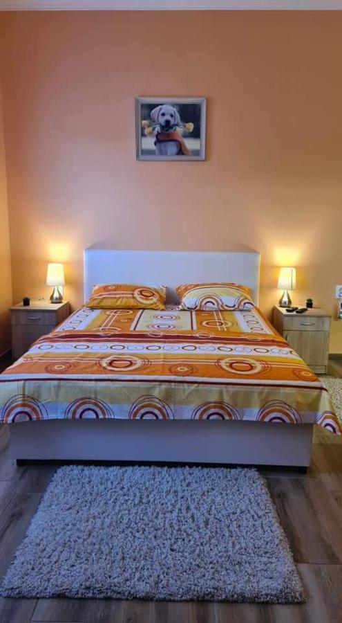Ales Apartman Сомбор Екстер'єр фото