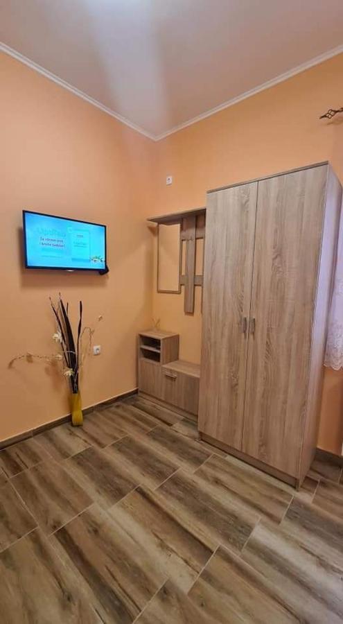 Ales Apartman Сомбор Екстер'єр фото