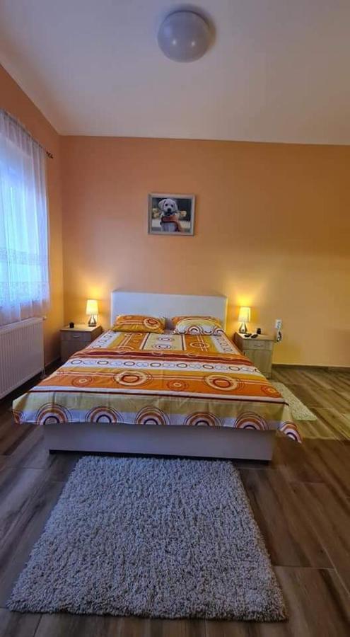 Ales Apartman Сомбор Екстер'єр фото
